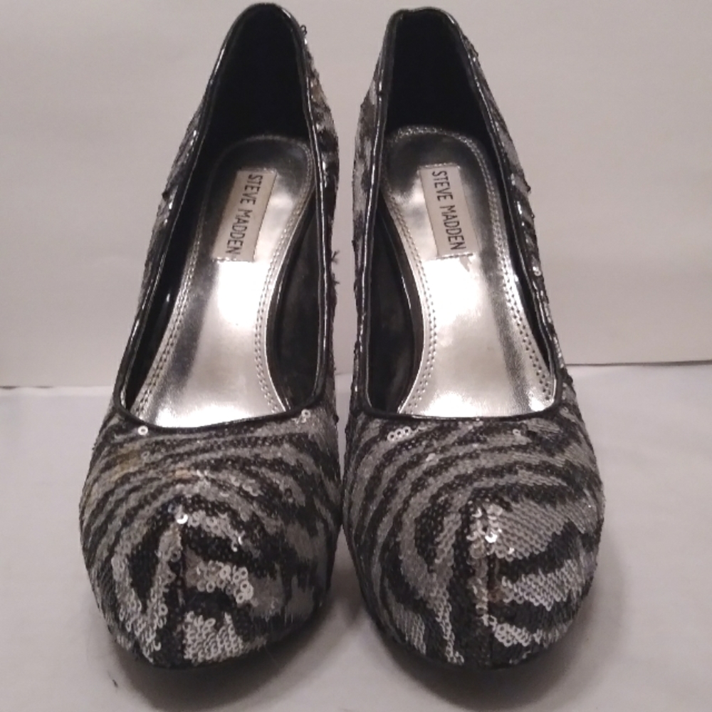 Womans Steve Madden ZebraSequinheels 8.5